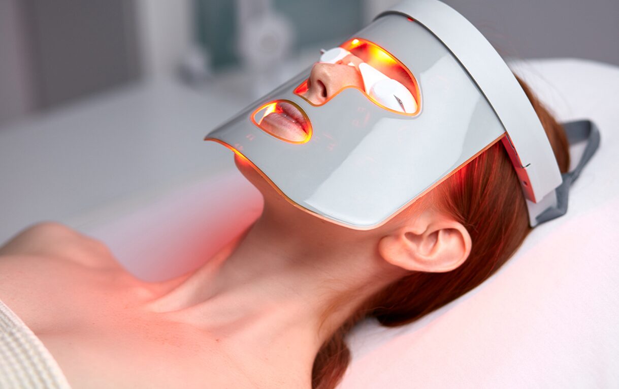 Korzyści z terapii światłem LED w pielęgnacji skóry